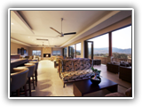 Shepherd's Tree Game Lodge - Main lounge area