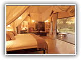 Tinga Legends Lodge - Suite Bedroom