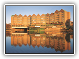 Centurion Lake Hotel - Hotel Front by day